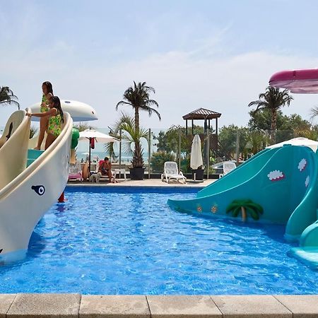 Dava Aparthotel Pool & Spa Mamaia Nord Неводарі Екстер'єр фото